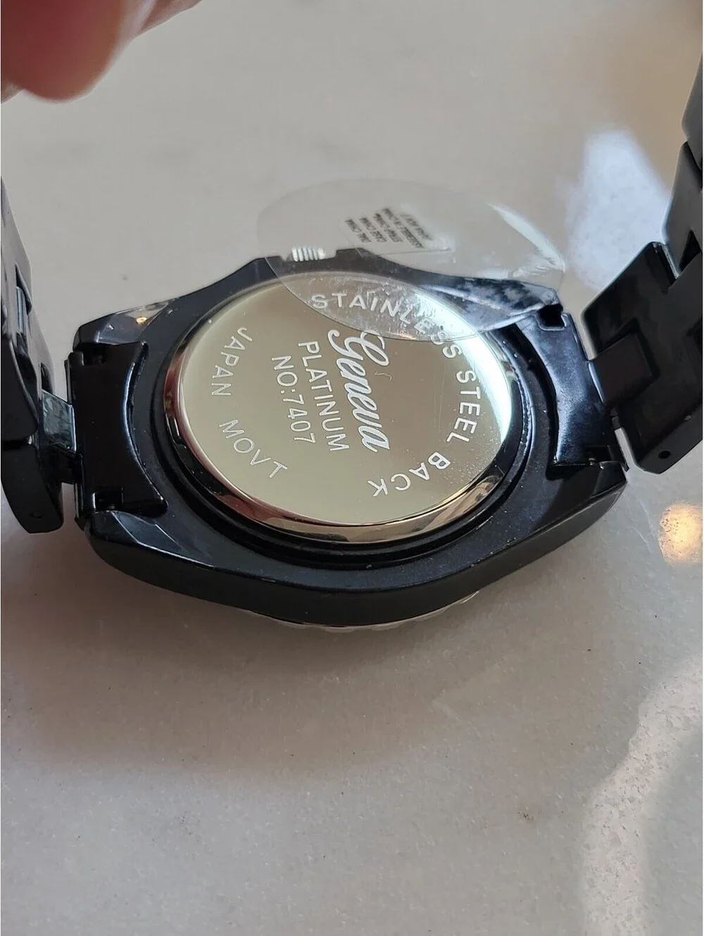 NWT Geneva Mens Watch New Battery 40mm 8.75